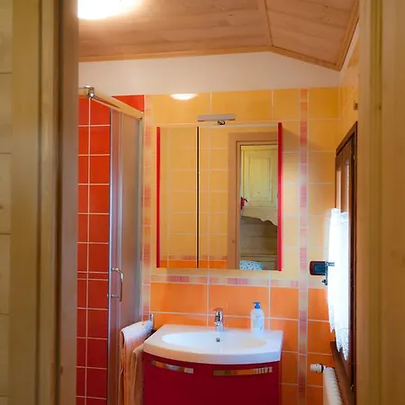 Profum Di Bosc Bed and Breakfast 3*