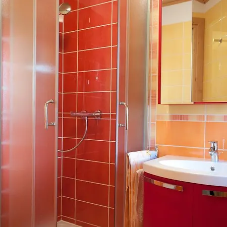 Bed & Breakfast Profum Di Bosc 3*